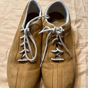Timberland Tan Sneakers with White Laces